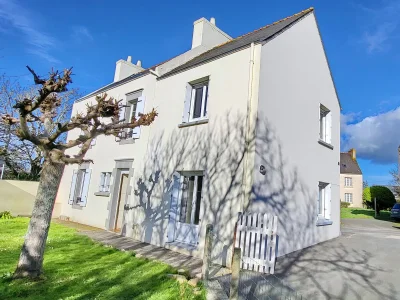 Holiday house 719-Villa Hortensias in a quiet area between land and sea in Plouhinec - Holiday house