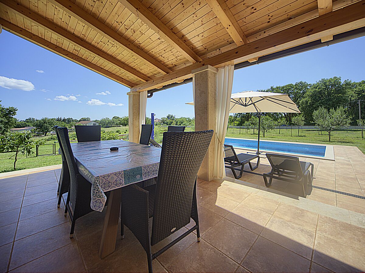 Villa Villa MI wit pool - Outdoor photo 4