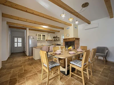 Villa Villa MI wit pool - Features photo 12