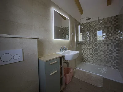 Villa Villa MI wit pool - Features photo 25