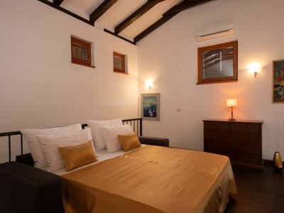 Villa Villa Barotul with pool - Features photo 55