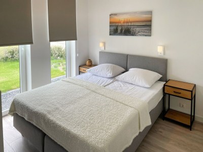 Holiday park Detached House in Zeeland with Scenic Terrace - Features photo 12