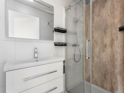 Holiday park Holiday Home in Zeeland with Streamside Terrace - Features photo 12