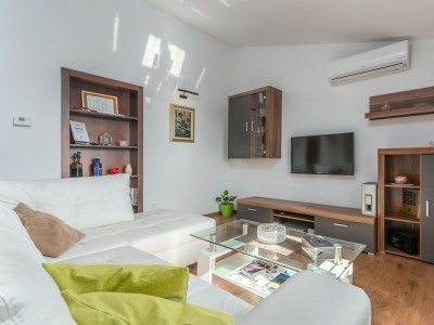 Apartment Apartment Valeria Vabriga - Features photo 8