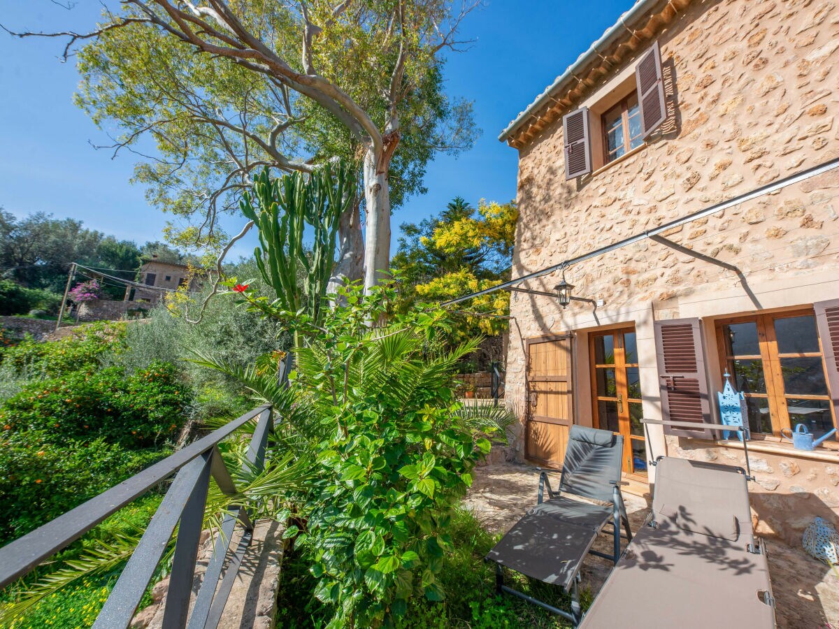 Holiday house SA TEULERA (FORNALUTX) - Outdoor photo 5