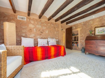 Holiday house SA TEULERA (FORNALUTX) - Features photo 32