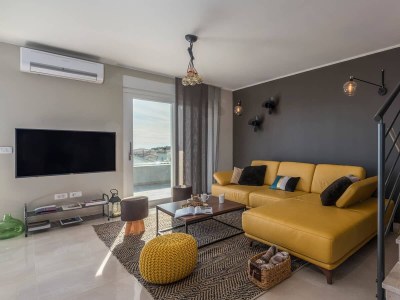 Holiday house Penthouse Karpinjan - Features photo 10