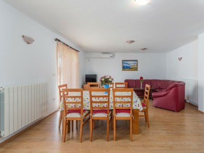 Apartment Apartments Stanko Fazana  - Three bedroom Apartment with Balcony A5 - Features photo 10