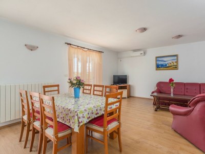 Apartment Apartments Stanko Fazana  - Three bedroom Apartment with Balcony A5 - Features photo 20