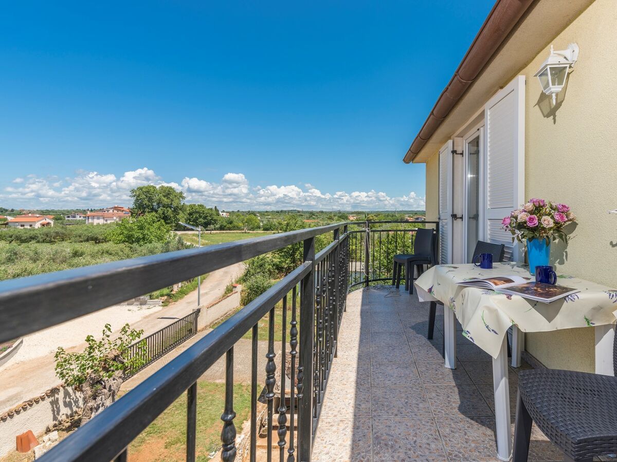 Apartment Apartments Stanko Fazana  - Spacious Apartment Stanko A6 with Balcony