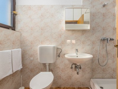 Apartment Apartments Stanko Fazana  - Spacious Apartment Stanko A6 with Balcony - Features photo 18