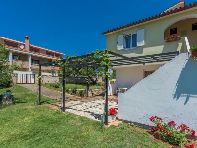 Apartment Apartments Stanko Fazana  - One bedroom A4 with Garden View - Outdoor photo 6