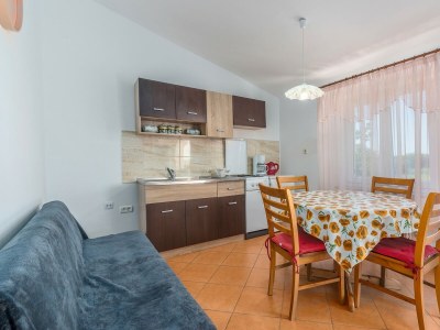 Apartment Apartments Stanko Fazana  - One bedroom A4 with Garden View - Features photo 13