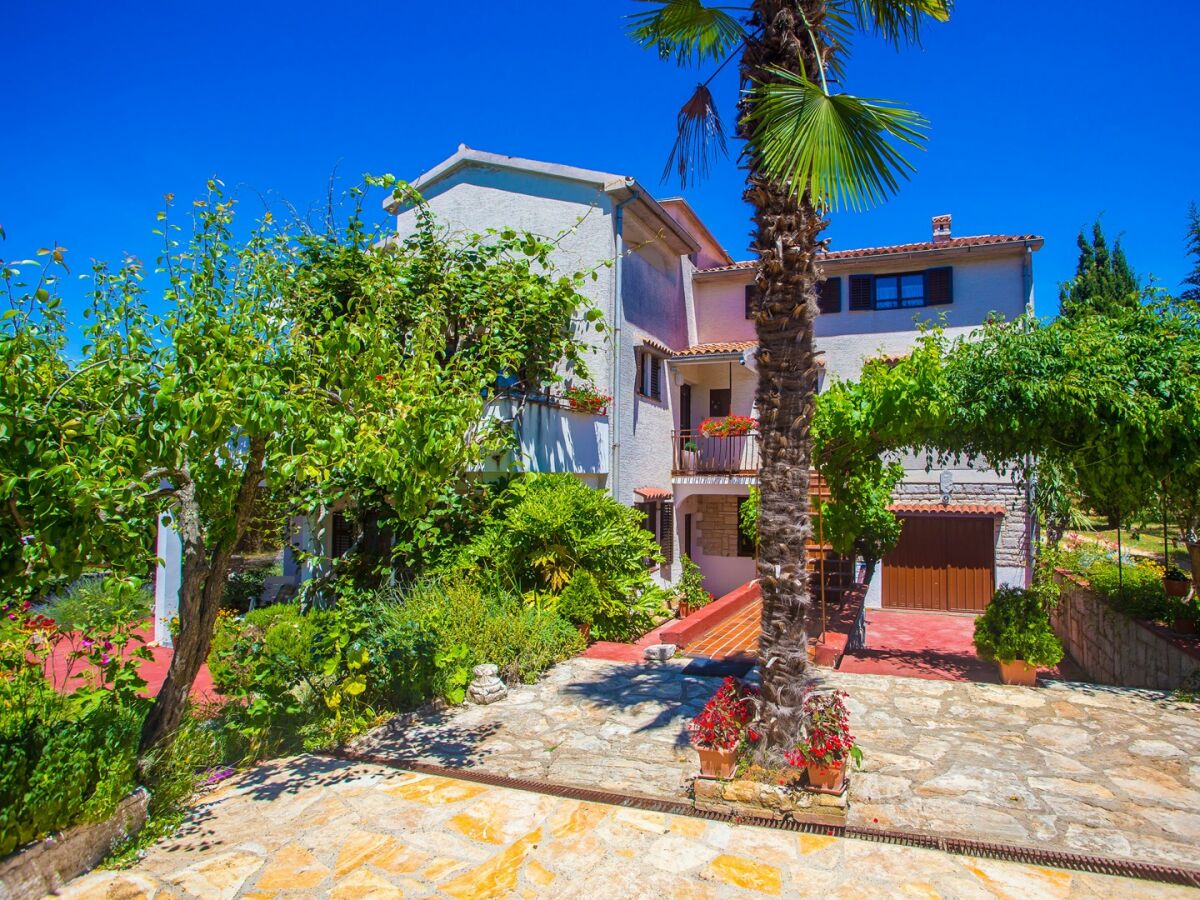 Apartment Garbina - Apartment No.3 on the Second Floor