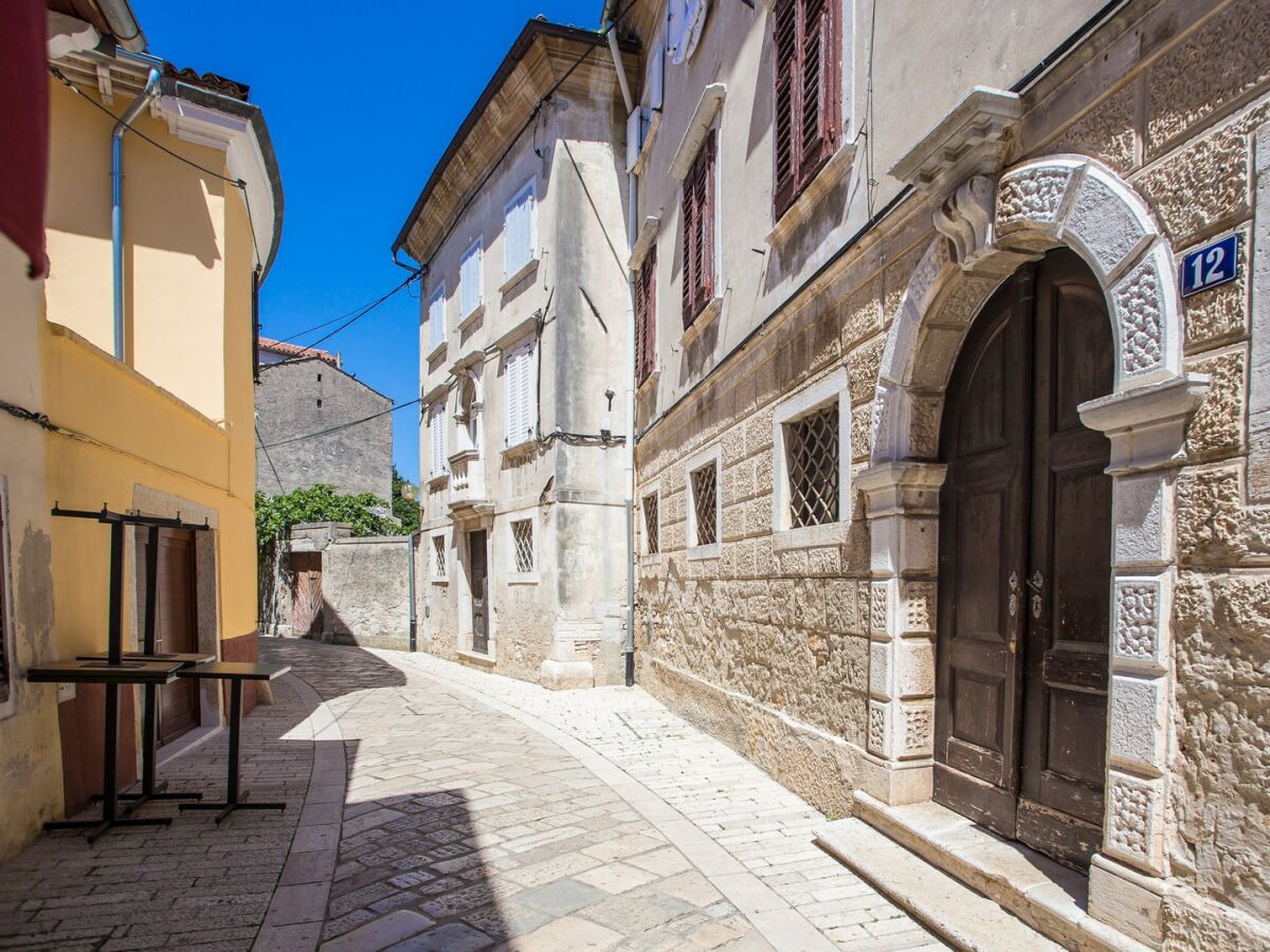 Apartment Old Town Apartment with Sea View in Poreč