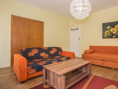 Apartment Old Town Apartment with Sea View in Poreč - Features photo 10