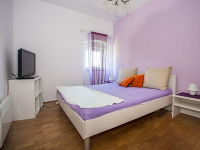 Apartment Old Town Apartment with Sea View in Poreč - Features photo 11