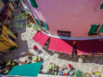 Apartment Old Town Apartment with Sea View in Poreč - Environment photo 17