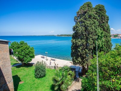 Apartment Old Town Apartment with Sea View in Poreč - Environment photo 20