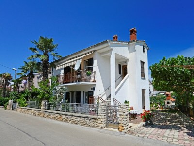 Apartment Apartments Nevia - Two Bedroom Apartment Nevia II A4 with Garden in Porec - Apartment