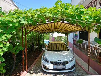 Apartment Apartments Nevia - Two Bedroom Apartment Nevia II A4 with Garden - Outdoor photo 3