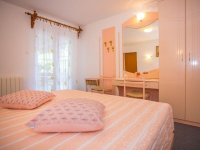 Apartment Apartments Nevia - Two Bedroom Apartment Nevia II A4 with Garden - Features photo 17