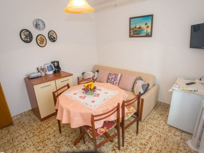 Apartment Apartments Nevia - Two Bedroom Apartment Nevia II A4 with Garden - Features photo 21