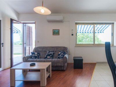 Apartment Apartment Complex Kadum 25 - Two-Bedroom Apartment Kadum near Porec - Features photo 14