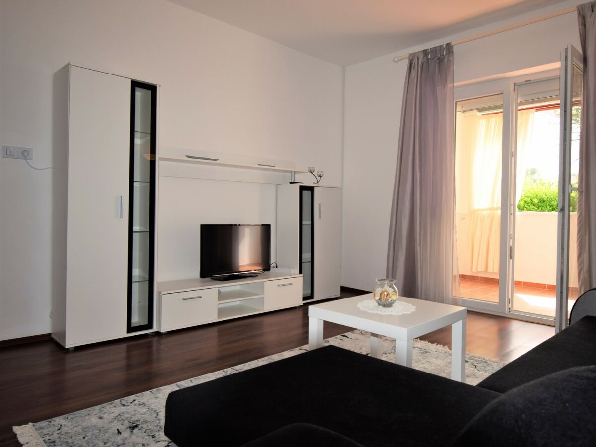 Apartment Apartments Mica - One bedroom apartment A2 - Features photo 5