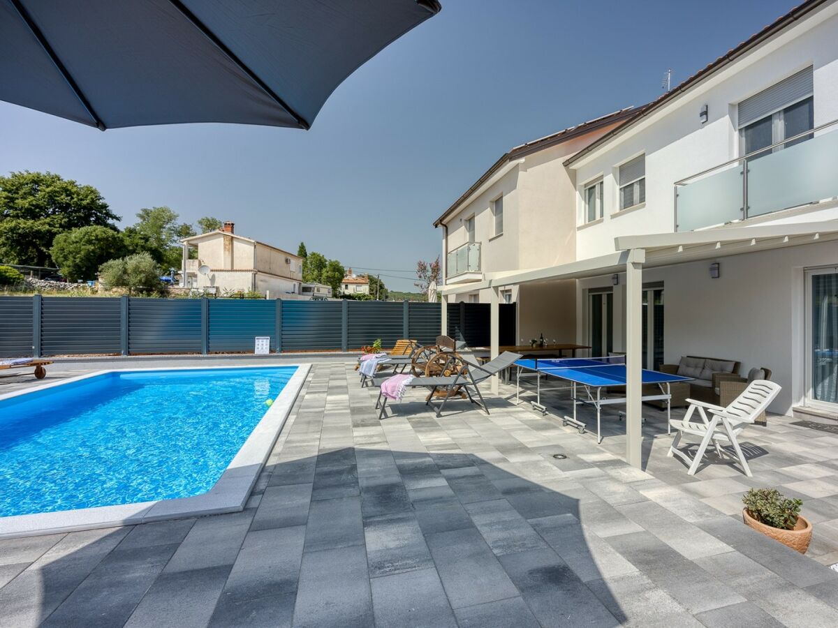 Villa Villa Manda with Private Pool