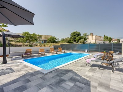 Villa Villa Manda with Private Pool - Outdoor photo 3