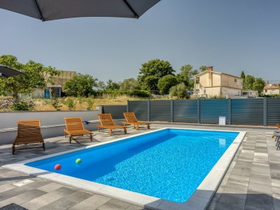 Villa Villa Manda with Private Pool - Outdoor photo 8