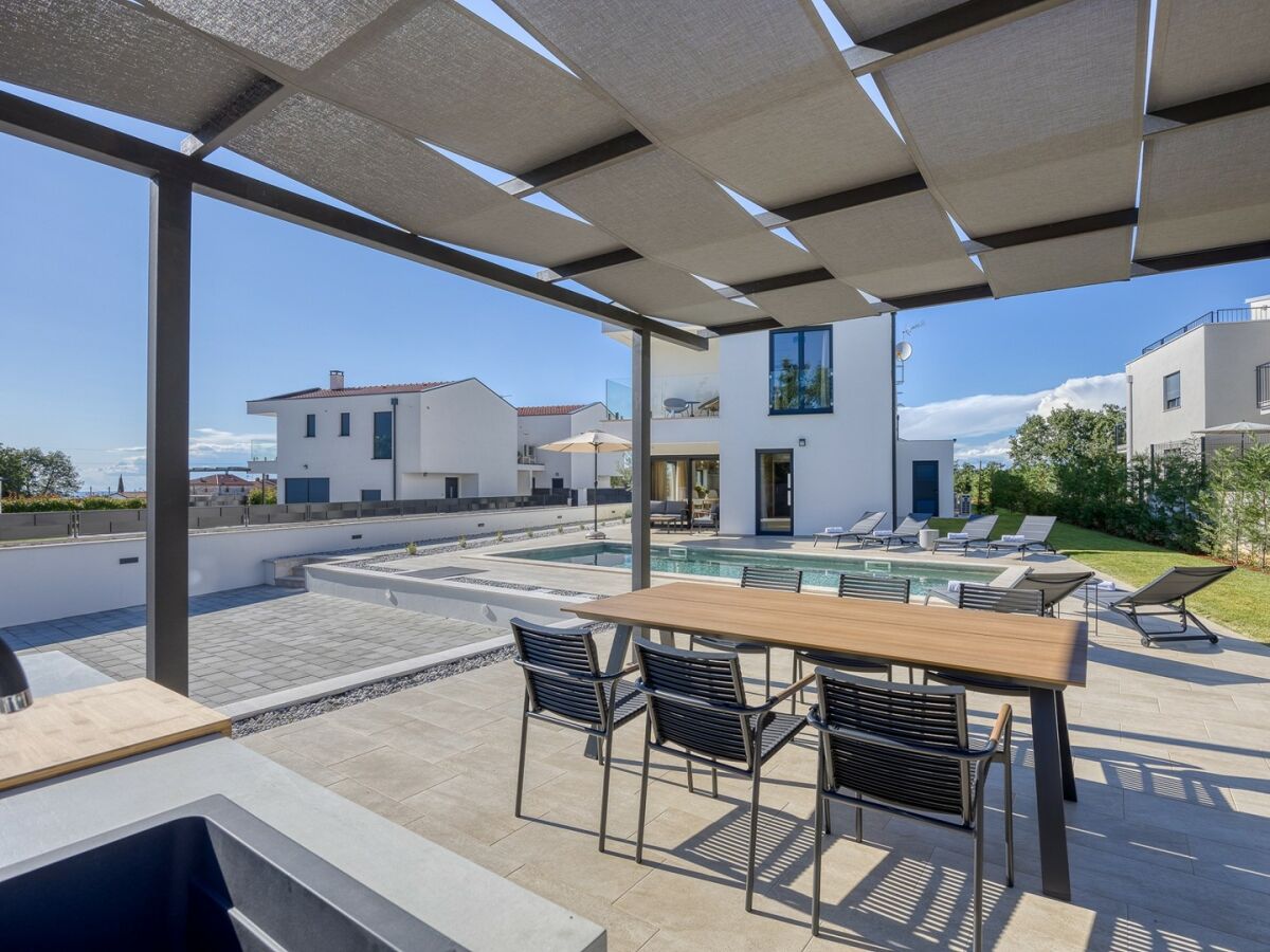 Villa Villa Ivana with Private Pool - Outdoor photo 4