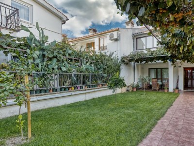 Apartment Apartment Lucijan - Outdoor photo 2