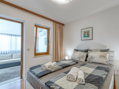 Apartment Apartment Lucijan - Features photo 7