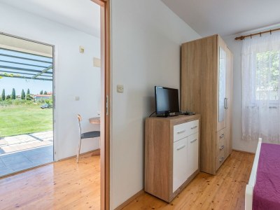 Apartment Apartments Stanko Fazana  - One bedroom A1  on Ground Floor - Features photo 14