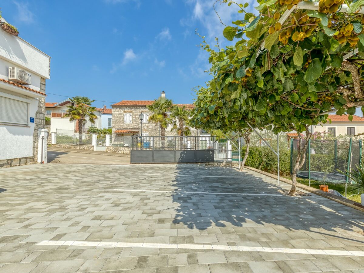 Apartment Studio Gordana with Terrace - Outdoor photo 3