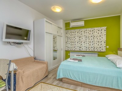 Apartment Studio Gordana with Terrace - Features photo 12