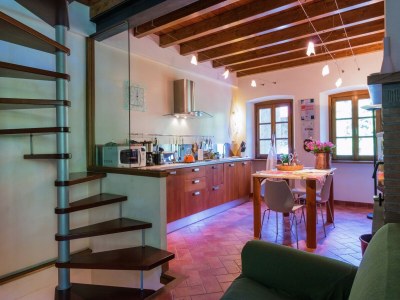 Cottage Mansion in Pescaglia near Tuscan Coast - Features photo 12