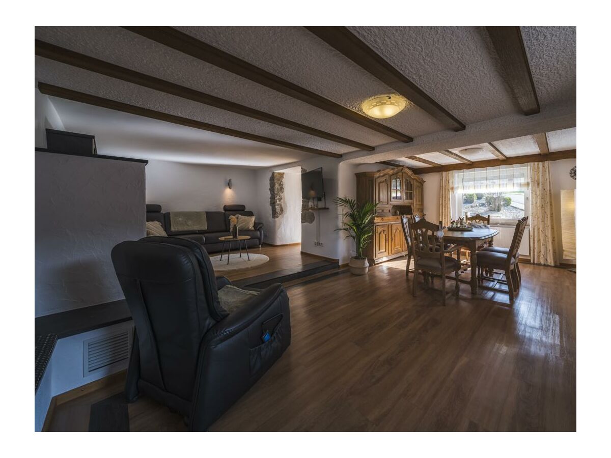 Apartment Das Schmitz Haus, 2x Dusche/WC, 3 Schlafräume - Outdoor photo 2