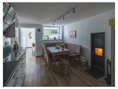 Apartment Das Schmitz Haus, 2x Dusche/WC, 3 Schlafräume in Meckel - Apartment