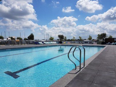 Holiday park Villa in Zeeland mit privater Terrasse - Outdoor photo 4