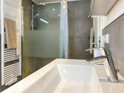 Holiday house Modernes Split-Level Haus nahe am Hennesee - Features photo 33