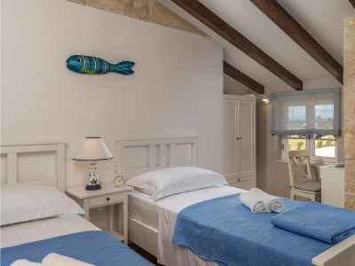 Villa Charming villa Viliska with heated pool - Features photo 21