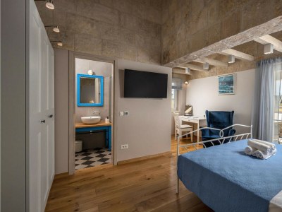 Villa Charming villa Viliska with heated pool - Features photo 22