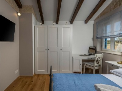 Villa Charming villa Viliska with heated pool - Features photo 24