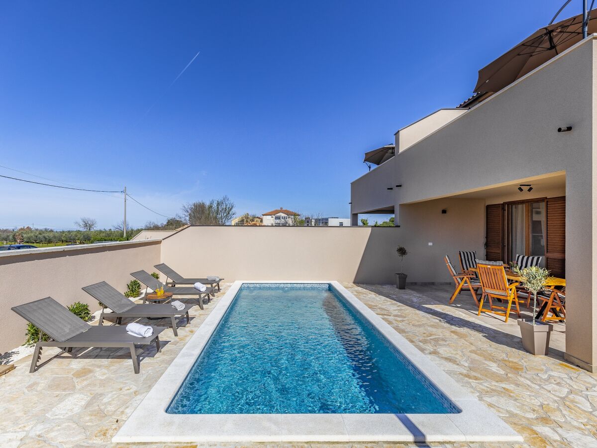 Holiday house Familienvilla mit Pool, Wellness - Outdoor photo 5