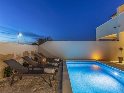 Holiday house Familienvilla mit Pool, Wellness - Outdoor photo 3