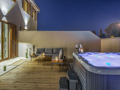 Holiday house Familienvilla mit Pool, Wellness - Outdoor photo 34