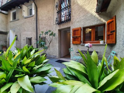 Holiday house Ferienhaus am Lago di Iseo mit Terrasse - Outdoor photo 3